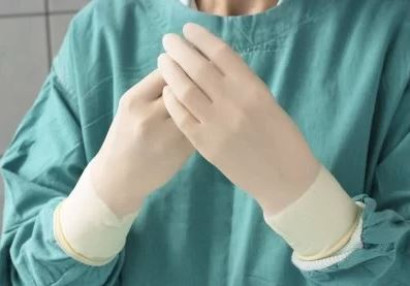 Steril Comfort Handschuhe, gepudert. Größe: 6